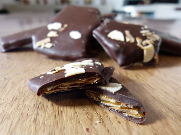 Nougatine enrobée de chocolat